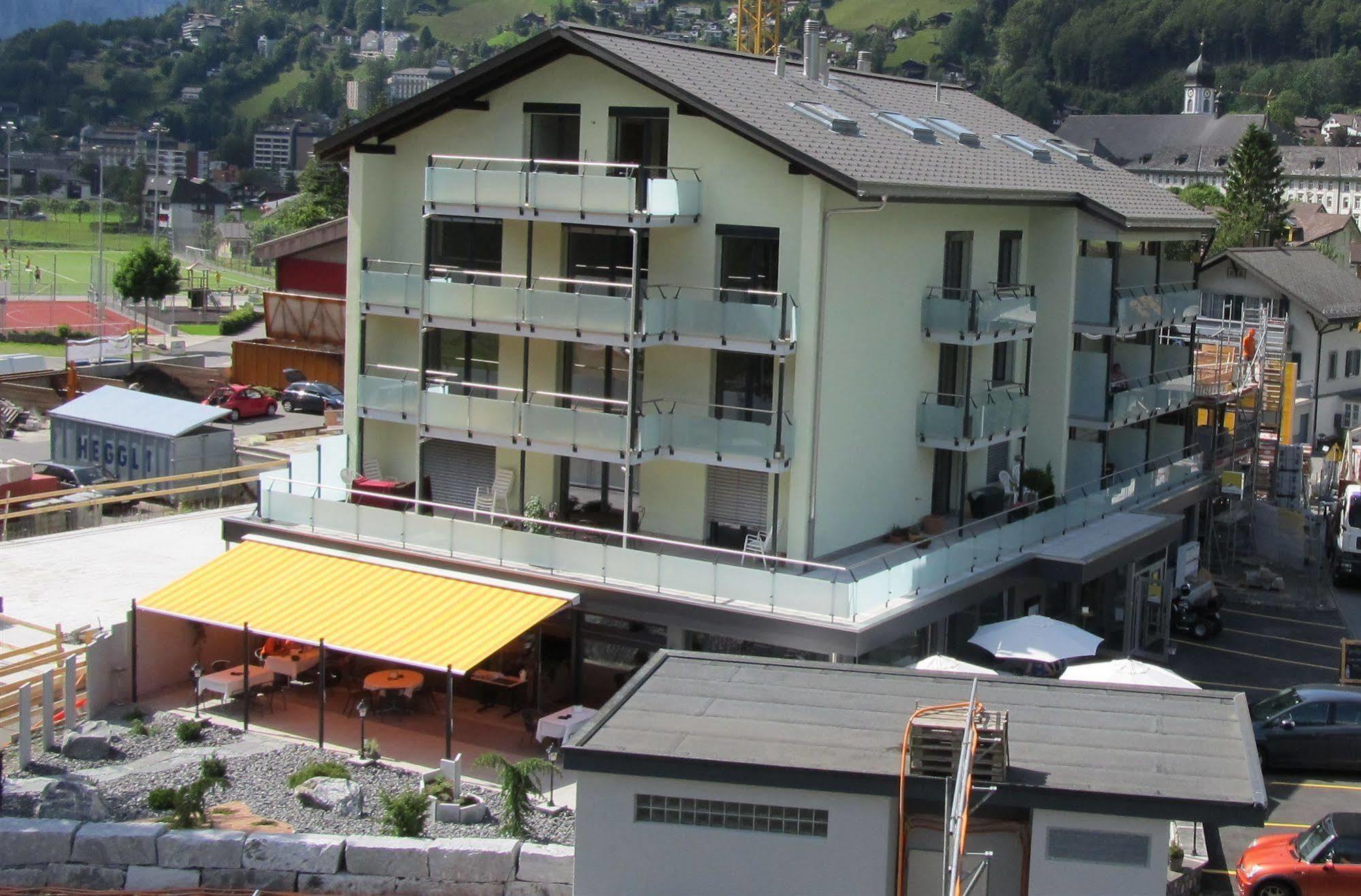 Hotel Hahnenblick Engelberg Buitenkant foto